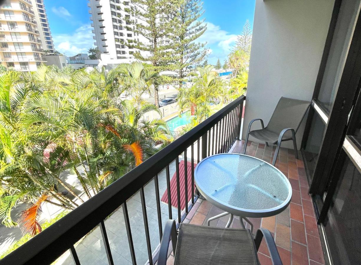 Surfers Paradise- Meters From The Beach! غولد كوست المظهر الخارجي الصورة
