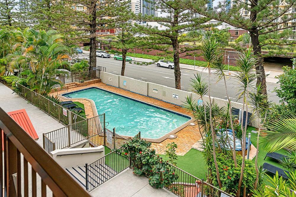 Surfers Paradise- Meters From The Beach! غولد كوست المظهر الخارجي الصورة